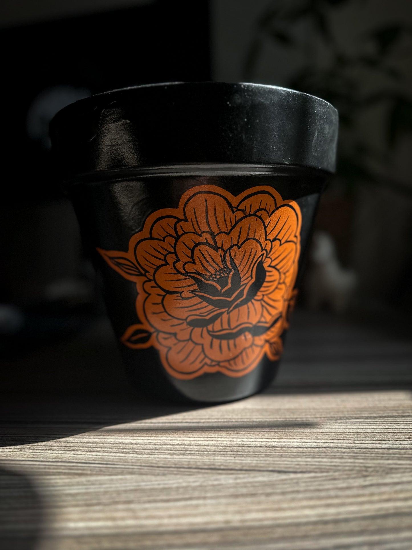 Peony Noct - 8" - Hand Painted Pot